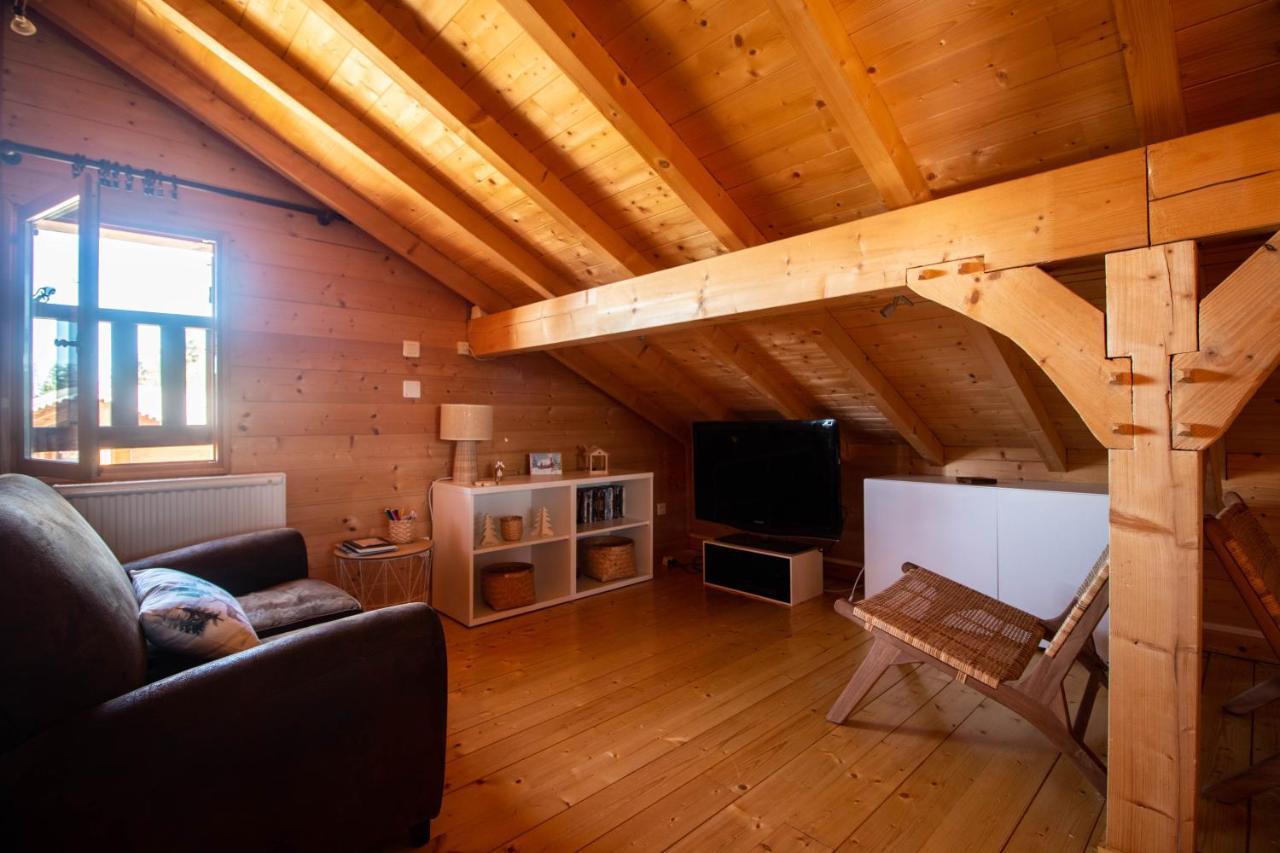 Chalet Du Bois Joli Saint-Laurent-en-Grandvaux エクステリア 写真